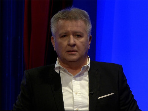 „Власт“ у Народном позоришту: Редитељски бућкуриш