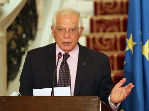 Борељ: Агресија против Украјине скупо би коштала Русију