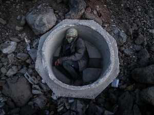 Шест догађаја који су обележили свет у 2021 – талибани, Суец, колапс