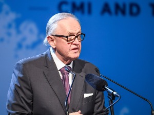 Марти Ахтисари хоспитализован, други пут заражен короном