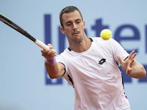 Ђере победом у Аделејду започео 2022. годину