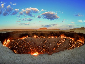 Председник Туркменистана наредио гашење "Капије пакла"