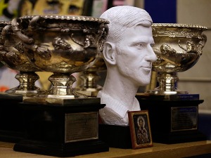 Чекајући коначну одлуку о визи, Новак заказао нови тренинг