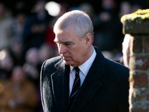 Захтев британског принца Ендруа одбијен, судиће му се за злостављање