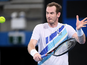 Мари: Нећу шутирати Новака док је на земљи