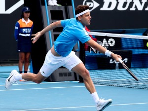 Шварцман елиминисао Крајиновића на старту Аустралијан опена