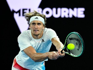 Зверев: Жао ми је што људи причају негативно о Новаку