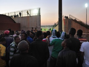 Стампедо испред стадиона пред утакмицу Афричког купа нација, шесторо мртвих