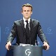Макрон: Нећемо напустити дијалог с Русијом, али цена ће бити висока