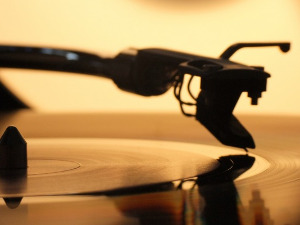 Игла на винилу - Најлепши гласови бивше Југославије