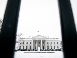 Бела кућа против фрустрације, нема више непосредне опасности од Русије