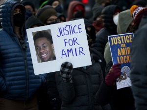 Полиција Минеаполиса поново под лупом јавности, протести после новог убиства Афроамериканца