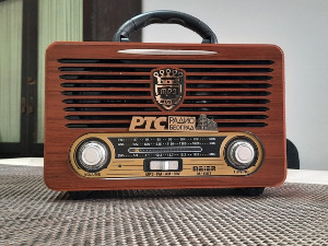 Азбука евергрина - Светски дан радија