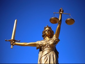 Оптужни предлог против директора Центра за социјални рад у Великом Градишту