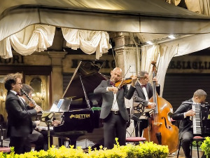 	Компас - Италија - канцоне