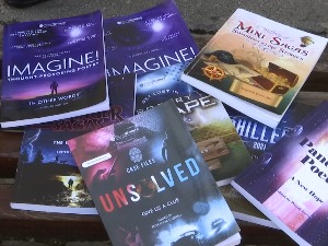 Ужички гимназијалци имају јединствену привилегију да им поезију и прозу објављује британски издавач