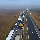 Велики ланчани судар код наплатне рампе у Старој Пазови, једна особа погинула