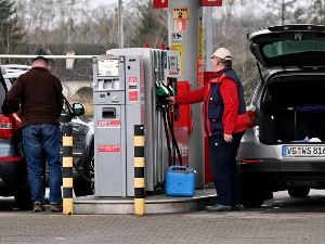 Точе гориво преко границе, пумпе пред банкротом у Немачкој