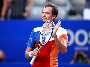 Нова ера је почела – Медведев званично сменио Ђоковића на тениском трону