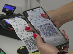 Када у мају кренемо у позориште или музеј уз карту и фискални рачун