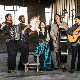 Barcelona Gipsy Balkan Оrchestra, 1. део