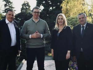 Вучић се састао са руководством Републике Српске