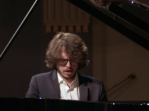 Music Live Collection: Лука Дебарг
