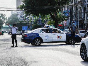 Напад на вицегувернерку Мјанмара, опречни извештаји о томе да ли је жива