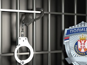 Украдена роба из складишта робних резерви, троје ухапшено