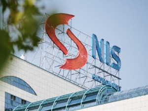 Ухапшени возачи у НИС-у, осумњичени да су крали и препродавали гориво