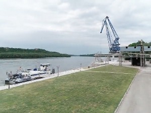Реконструкција лука Прахово и Богојево – пола милијарде евра за најјефтинији превоз