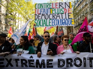 Протести против Марин Ле Пен широм Француске