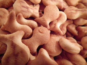 Крекери у америчком вртићу пуни канабиса, ухапшена власница након што су деца појела “златне рибице”