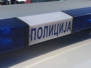 Аутомобил налетео на осмогодишњег дечака на тротинету