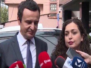 Османијева и Курти отпутовали у САД на сахрану Медлен Олбрајт