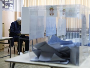 Зашто се на изборима у Србији не примењују излазне анкете