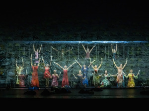 Премијера „Тројанки“ у Бургтеатру – има ли разлике између беса и жалости