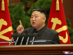 Ким Џонг Ун поново прети: Ако треба превентивно ћу употребити нуклеарно оружје