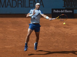 Надал "преживео" Гофана, у четвртфиналу Мадрида и Циципас, Зверев и Рубљов