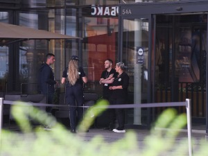 Нове дојаве о бомбама у тржним центрима и студентским домовима у Београду