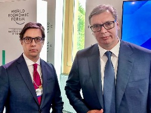 Пендаровски и Вучић: Одлука СПЦ корак у правом смеру