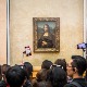 Мушкарац бацио торту на Мона Лизу