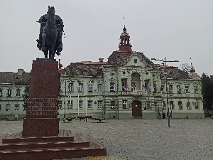 Малолетник слао лажне дојаве о бомбама у Зрењанину, МУП упутио апел