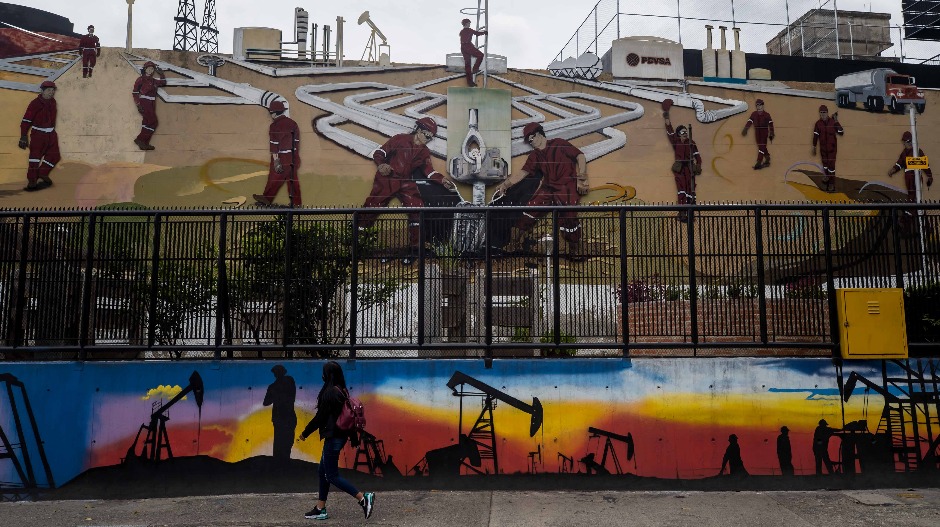 Венецуеланска нафта за ЕУ – преговори, договори и санкције