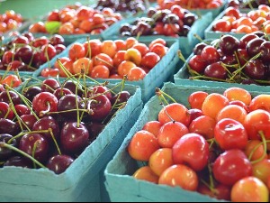Тезга поред луна-парка: Гајбице с воћем и хероином