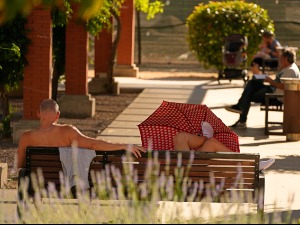 У Шпанији високе темпeратуре, у неким деловима земље и до 43 степена 