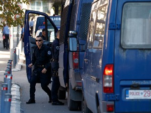 Бачена бомба на зграду "Електрокосмета"