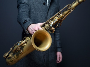  Свеци марширају 