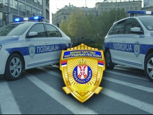 Потера на Вождовцу – возач "фијата" бежао од полиције, повредио три особе и оштетио три возила