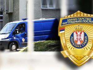 Полицајац из Новог Сада ухапшен због сумње да је учествовао у отмици и мучењу